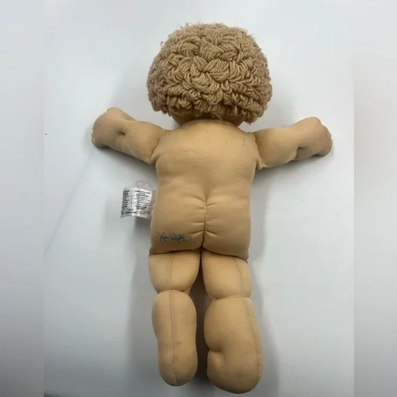 Vintage Cabbage Patch Kid 1982 Boy Doll Light Brown Hair Blue Eyes - Picture 2 of 2